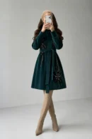 Taş Detaylı Kadife Kaban – 1736